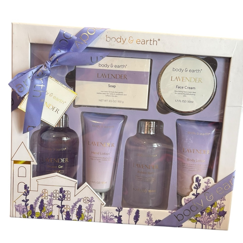 Bath and Body Box Gift for Women Luxurious 6 Pcs Spa Gift Set Lavender Scent NEW